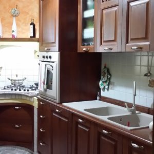 Cucina classica in mogano