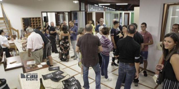 120 volte grazie da Falegnameria CAU: successo di critica e partecipazione per l’evento CoverWood Il Legno Incontra Il Legno 120 volte grazie da Falegnameria CAU: successo di critica e partecipazione per l’evento CoverWood Il Legno Incontra Il Legno