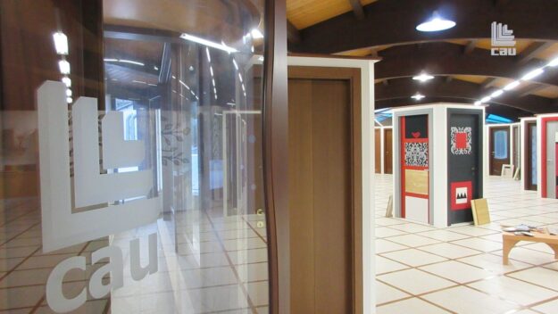 Le porte interne moderne non sono solo un elemento funzionale che fornisce l’isolamento necessario per una stanza ma un vero e proprio complemento d’arredo. Le porte interne moderne non sono solo un elemento funzionale che fornisce l'isolamento necessario per una stanza ma un vero e proprio complemento d’arredo.