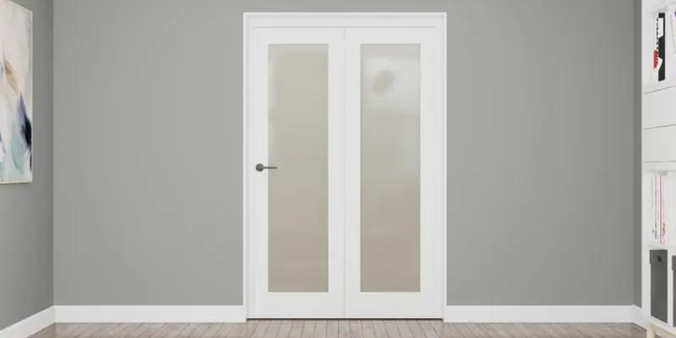 Porte interne con vetro satinato bianco: soluzioni per case al top