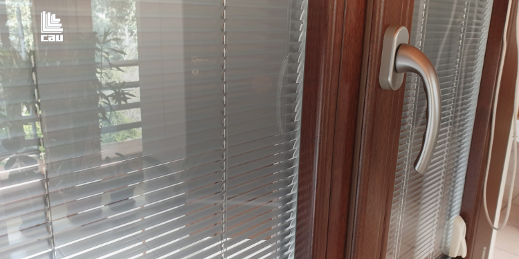 Finestre con oscuranti interni: tanti pregi pochissimi difetti
